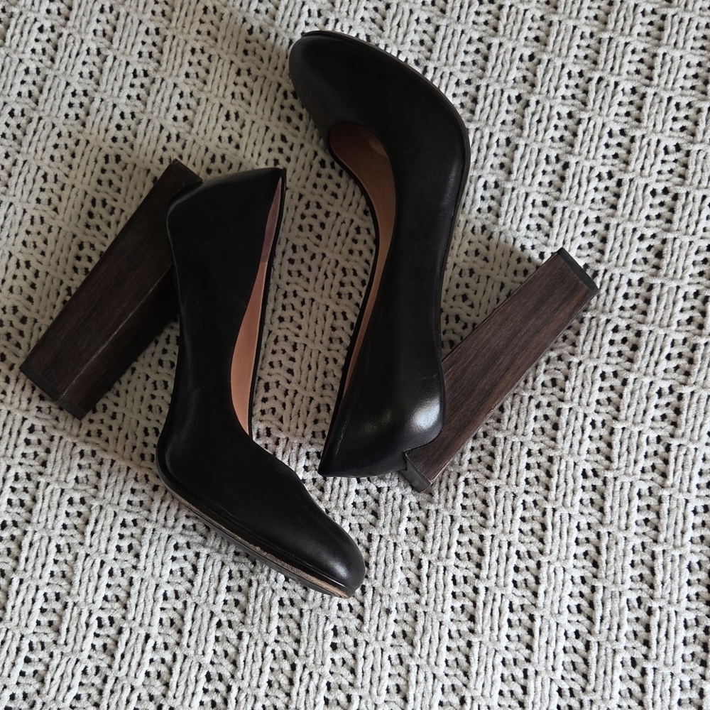 United Nude Black Leather Pumps Size 36